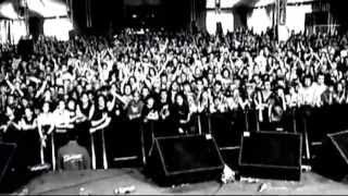 Centerfold by [spunge]