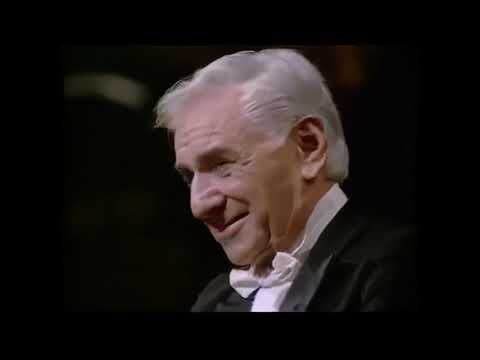 Leonard Bernstein conducting Haydn Symphony No. 88 using his face [Digital enhanced from 360p to HD]