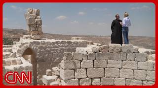 Video: UNDER ATTACK - 2000 years of Christianity in Jerusalem, Israel | CNN