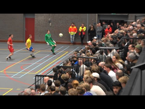 1e helft finale vv VRC - vv DOVO.