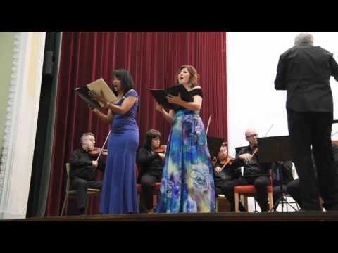 Alfonsina y el mar.  Vanesa García y Ludmila Mercerón con la Orquesta Tutti 2.0