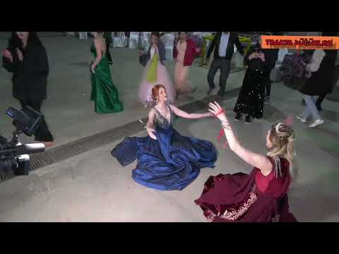 Yerden Tulum 2023 Gelin Hanim ve Arkadaşından Harika Ağır Roman