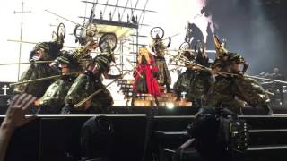Madonna - Rebel Heart Tour (Berlin 11.11.15) Iconic / Bitch I&#39;m Madonna