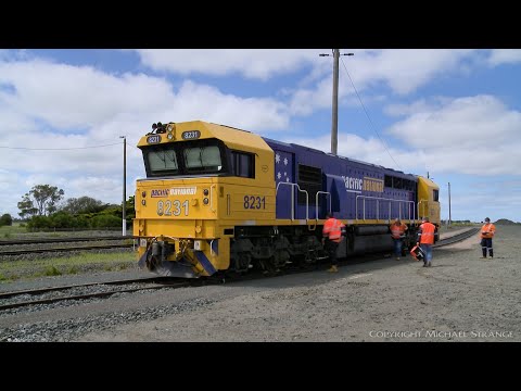 8231 Light Engine Arrival At Gheringhap During Crew Training (13/10/2020) - PoathTV Australian Train