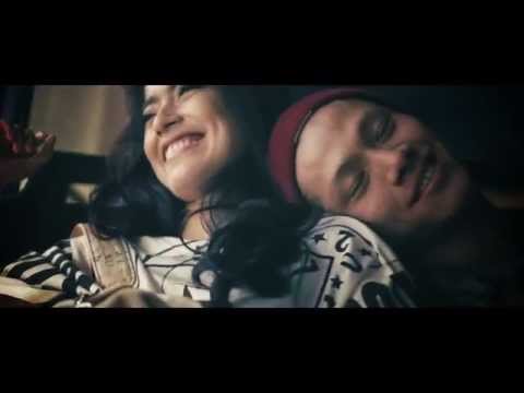 Sandhy Sondoro - Kaulah   [Official Video]