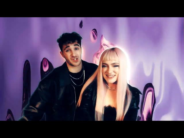 LUCA-DANTE SPADAFORA & BELLA X mit dem Titel 'TOK TOK TOK' / Video ((jetzt ansehen)) mit dem Titel 'TOK TOK TOK' / Video ((jetzt ansehen))
