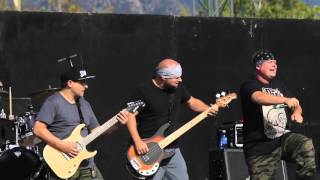 Earth Crisis- "De-Desensitized" (Live) @ Knotfest