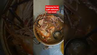 Download lagu makan udang raksasa dan iluy lezat nya lauk mereka ini #shorts mp3 Download lagu makan udang raksasa dan iluy lezat nya lauk mereka ini #shorts mp3