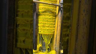 Download lagu Soybean oil pressing process mp3