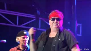 LOVERBOY  -  BEST VERSION LIVE --   WORKING FOR THE WEEKEND