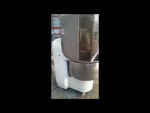 video 1, Pétrin Bras plongeant 95 Kg de Farine d'Occasion