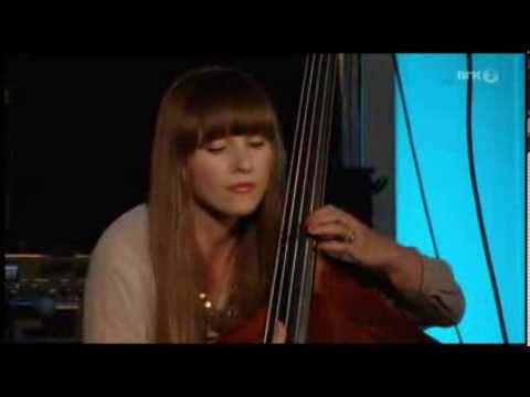 Kirsti Huke, Stian Carstensen, Ellen Andrea Wang & Gard Nilssen - Emily (JazzLAB)