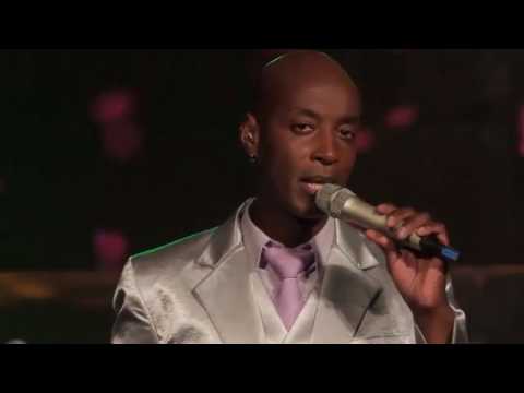 Banda Band it! DVD - Vando Negretti canta My Way, Cry For Help & Woman in Chains