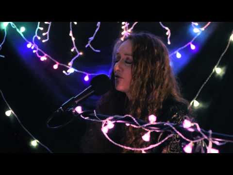 Rosie Bans - Bold Light (live)