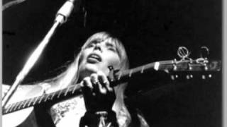 Joni Mitchell live at Red Rocks 1983 your dream flat tires