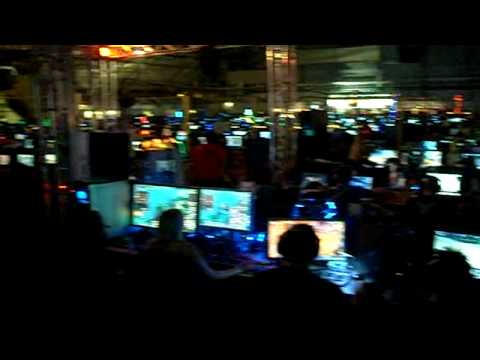 Kernkraft 400 - Zombie Nation @ Dreamhack Winter 2008  / DHW08