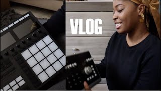 NEW GEAR! Unboxing the Maschine MK3 and the Audient ID44!! | VLOG