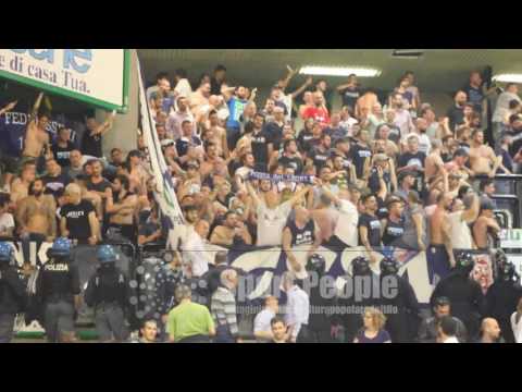 Inno e festeggiamenti della Fossa dopo la vittoria a Treviso, Gara 1 playoff 16/17