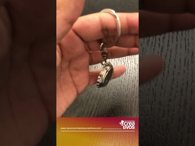 Vídeo relacionado con WRFUU Llavero Personalizado con Bordado de poliéster para Motocicleta, Moto Llavero Personalizado, Llavero para Suzuki,Black-A