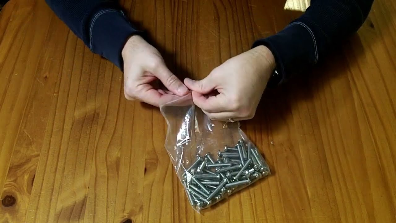 Review: DTGN 304 stainless 1/4-20 1.5 inch pan head machine screws