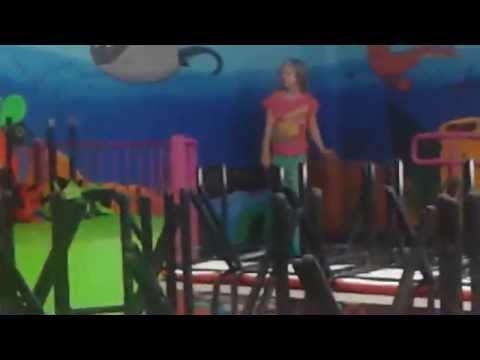 download lagu mp3 mp4 Kingdom Funland, download lagu Kingdom Funland gratis, unduh video klip Kingdom Funland