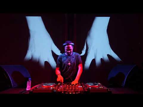 VHH #03 - DJ Satelite At Village Underground Lisboa