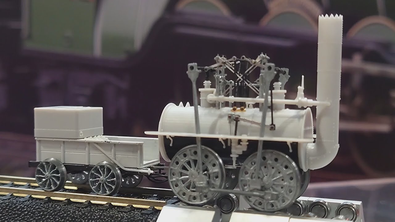 122. Locomotion in-Motion - Hornby's new Stockton & Darlington Railway's Locomotion No.1 model