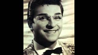 Zeki Müren deva bulmayacak mı