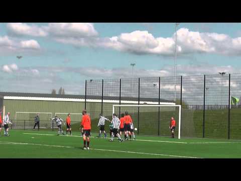 Opjestropdas.nl 18 april 2015 VV De Meern 8 - IJFC 14 com 8-5 Doelpunt IJFC