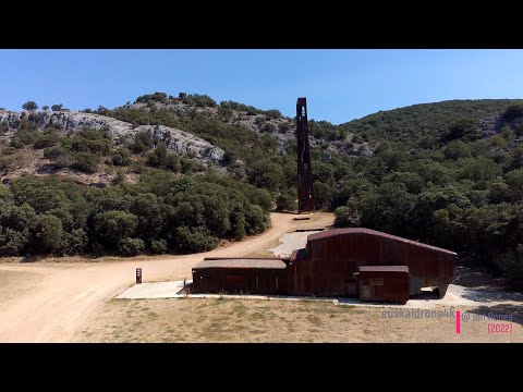Vista aérea a dron de Ermita de San Olav