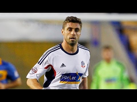 AMAZING SKILL! |  Brazilian Andre Moritz's rabona trick pass