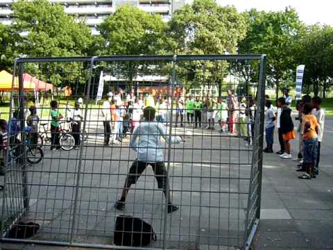 Winnende penalty bij voorronde Huigenbos, WK Zuidoost,
