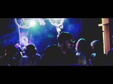 Red Samara Automobile Club & DJ Chell - Пятница (Live)
