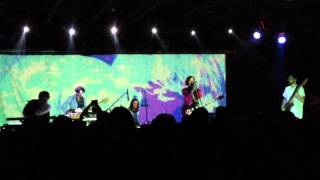 of Montreal - Bunny Ain&#39;t No Kind of Rider (LIVE 2016)