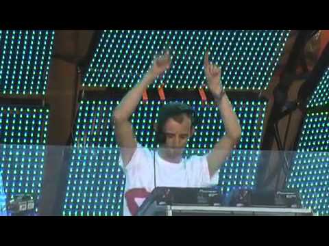 Felix Kroecher live at Loveparade Dortmund Germany 19.08.2008