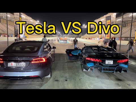 Thumbnail for TESLA PLAID VS BUGATTI DIVO by Bugatti Divo