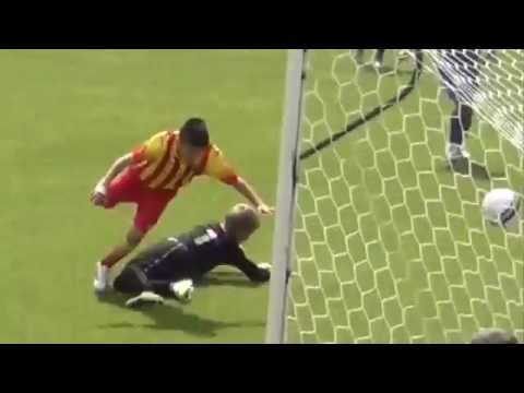 Gol de Carlos en el Mini Mundial