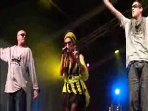 Oum & H Kayne @ Generation Mawazine 2010