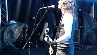 Gojira - Love (Live at Balelec Festival 2007)