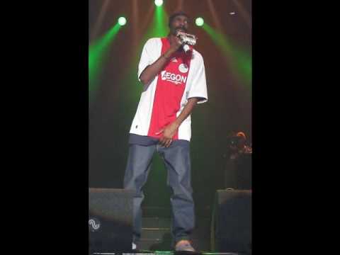 Snoop Dogg - The Chronics Blowing