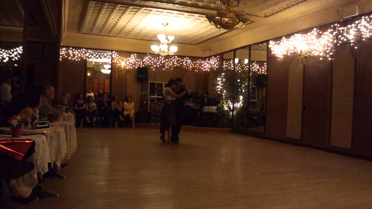 Argentine Tango: Carolina Jaurena & Raul Bravo - Carnaval de Mi Barrio