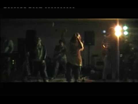 Mo'ska feat. Ruz VS Caparezza - Vengo dalla Luna