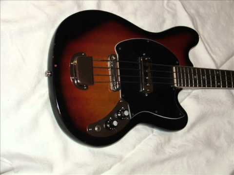 1960s Japanese/Korean bass - Teisco/Cameo image 8