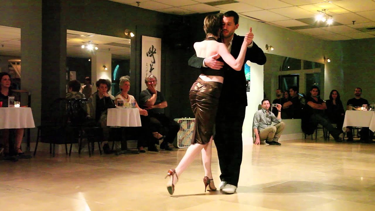 Evan Griffiths et Rebecca Shulman, "El bulin de la calle Ayacucho (tango), (1de4).