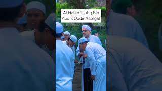Download lagu Al Habib Taufiq Bin Abdul Qodir Assegaf #sholawat #maulidnabi #islamicrecitation #maulid mp3