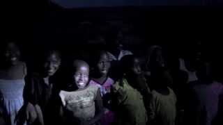 preview picture of video 'Hamukungu children tell us what they think about lions'