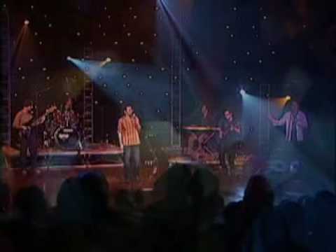 Juntos como familia - Lincoln Baena
