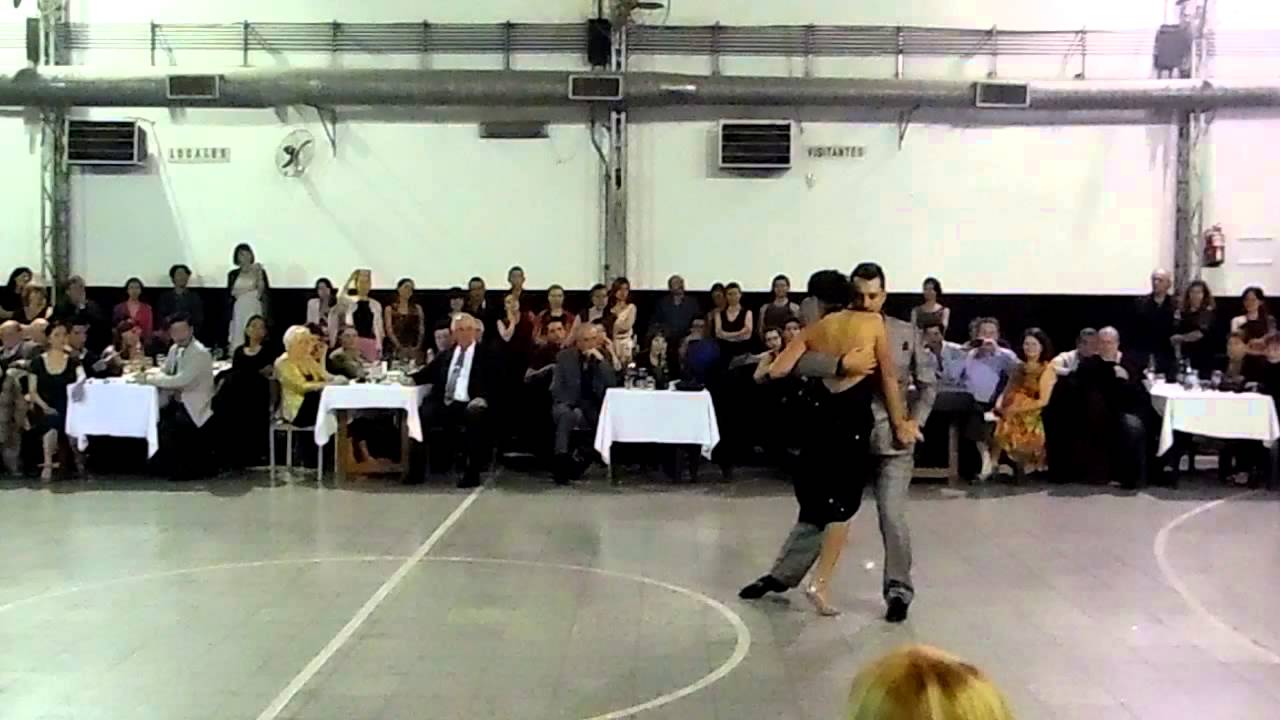 Javier Rodriguez & Fatima Vitale en Milonga Malena Sunderland Club 2/4