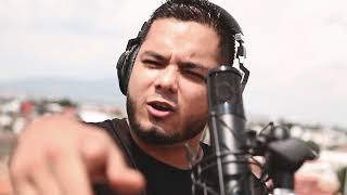 Nos Estamos Pasando De V. Lyrics English Translation