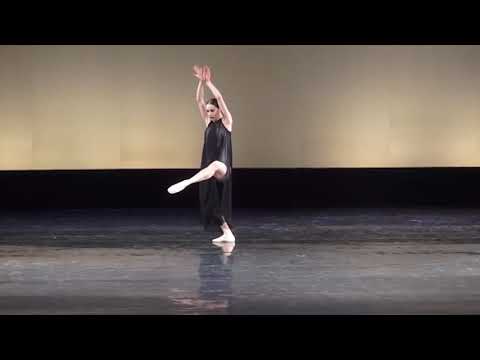 Modern dance "Black & White"